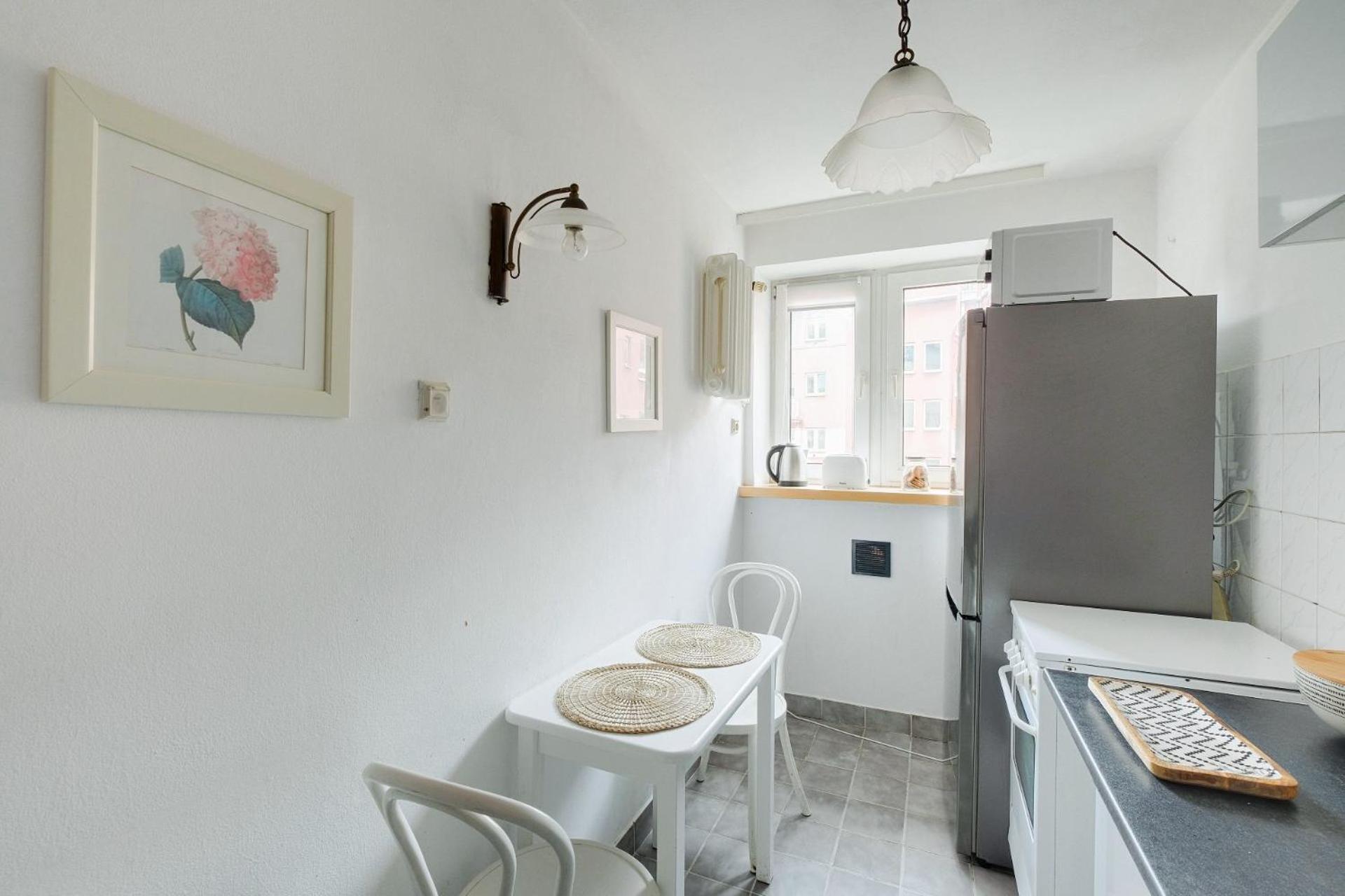 Spacious Apartment In Green Location ワルシャワ エクステリア 写真